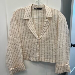 Zara cropped button up top